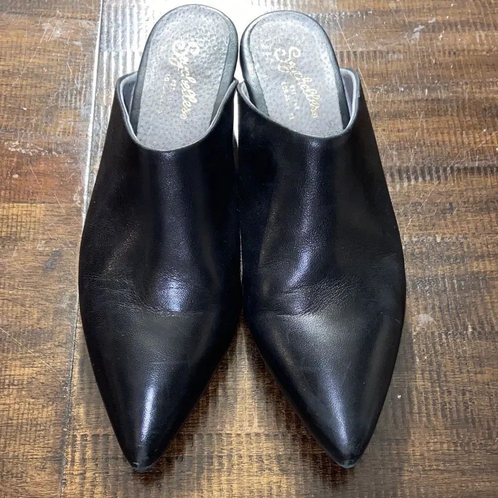 Seychelles Black Pointed-Toe Mules